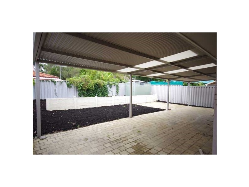 37B Montrose Avenue, Girrawheen WA 6064