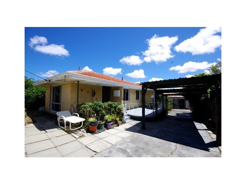 38 Connell Way, Girrawheen WA 6064