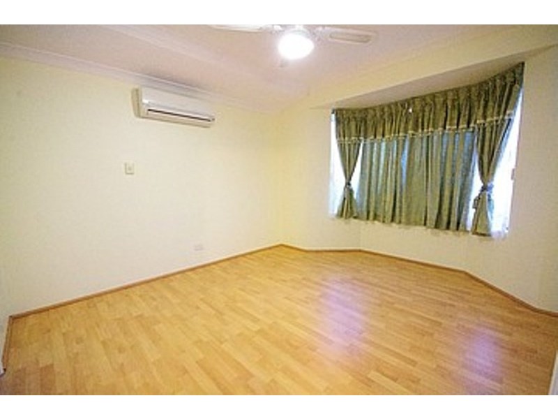 54 Fenchurch Street, Alexander Heights WA 6064