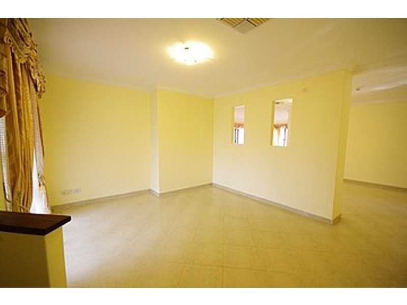 54 Fenchurch Street, Alexander Heights WA 6064