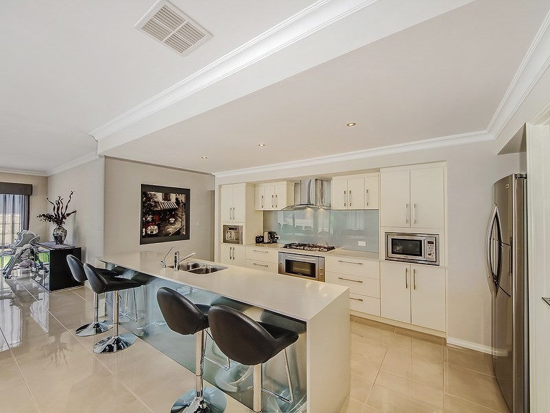 16 Magill Street, Landsdale WA 6065