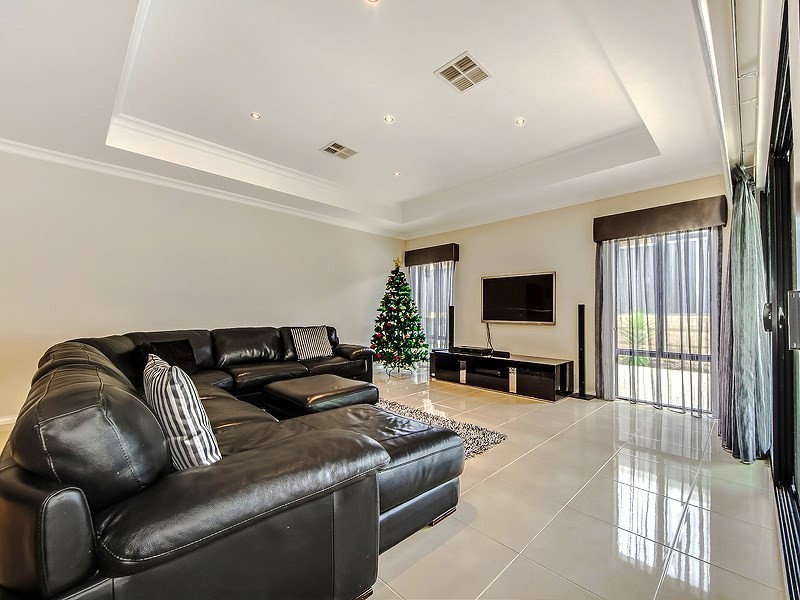 16 Magill Street, Landsdale WA 6065