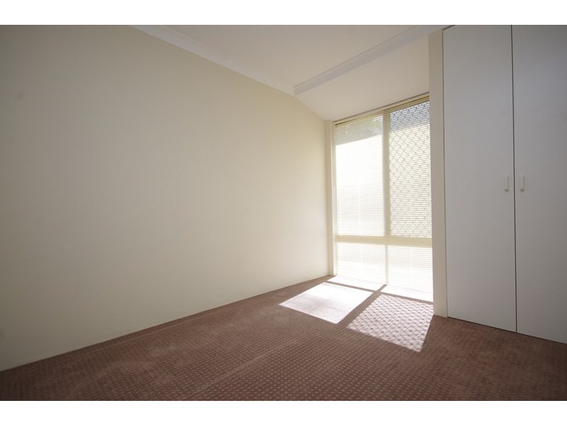 47 Addington Way, Marangaroo WA 6064