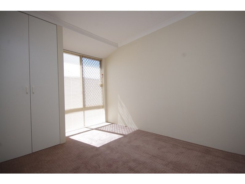 47 Addington Way, Marangaroo WA 6064