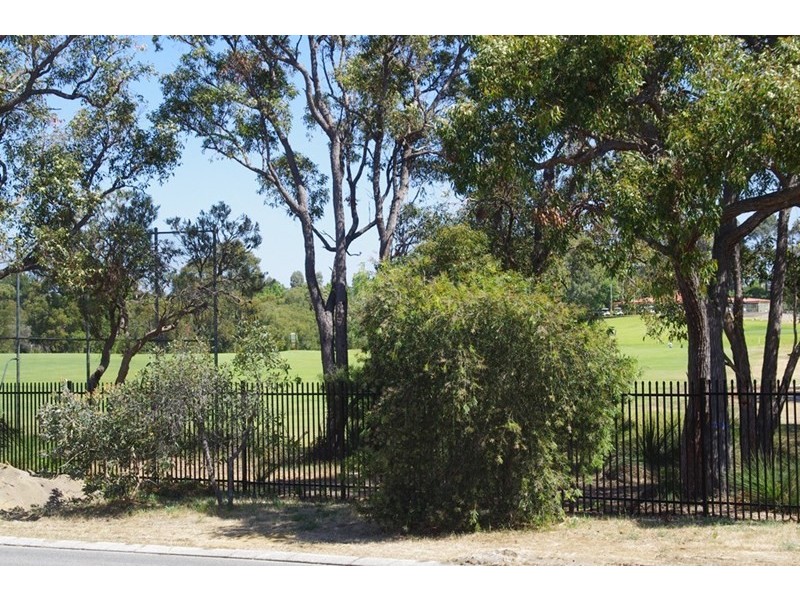 47 Addington Way, Marangaroo WA 6064