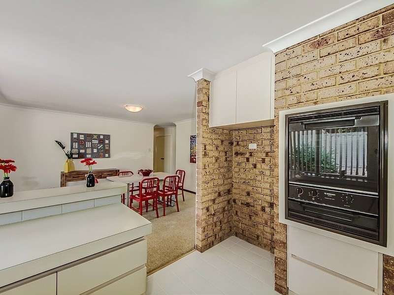 4/137 Reynolds Road, Mount Pleasant WA 6153