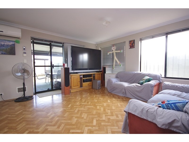 44 Keeble Way, Balga WA 6061