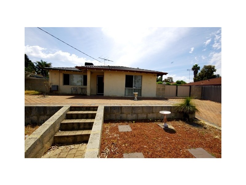 166 Princess Road, Balga WA 6061