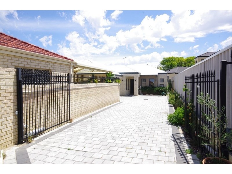 5b Piedmont Court, Nollamara WA 6061