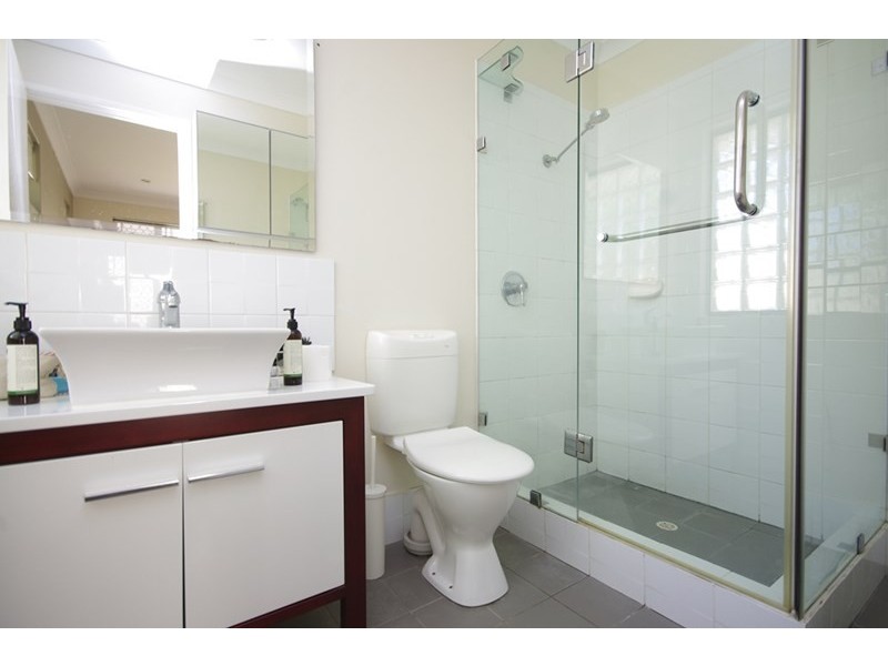 5b Piedmont Court, Nollamara WA 6061