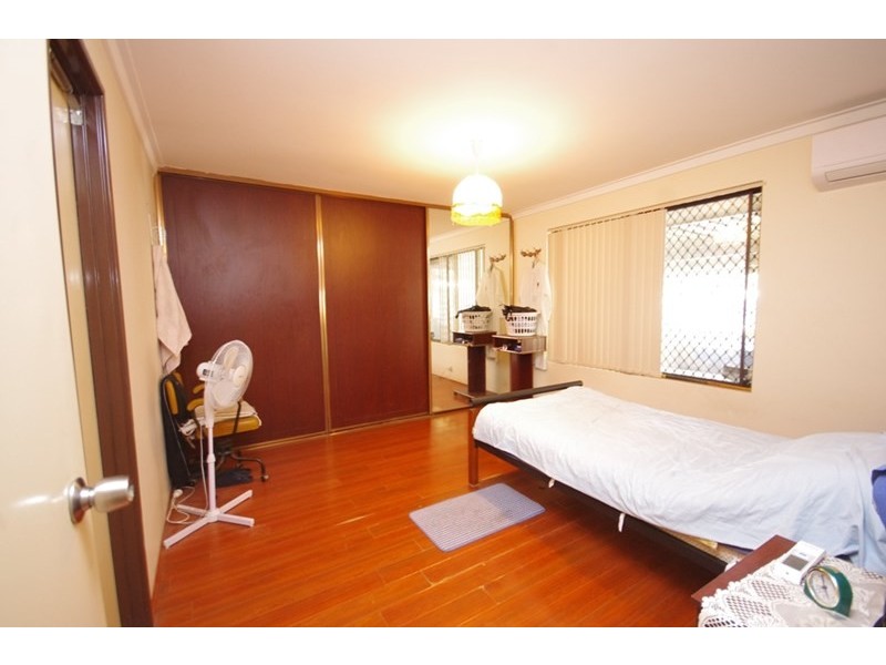 11 Tinsel Place, Mirrabooka WA 6061