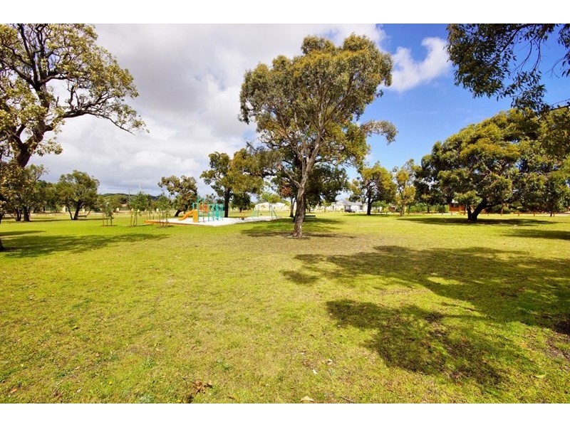 1 Coolham Way, Balga WA 6061