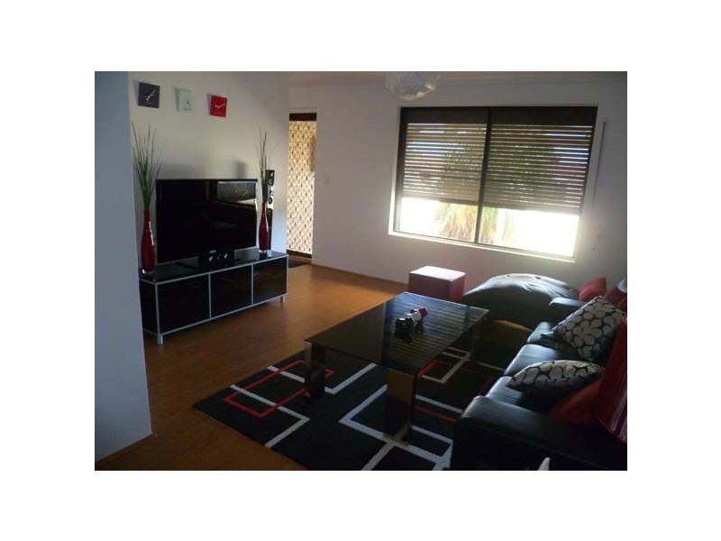 37 Gossamer Avenue, Mirrabooka WA 6061