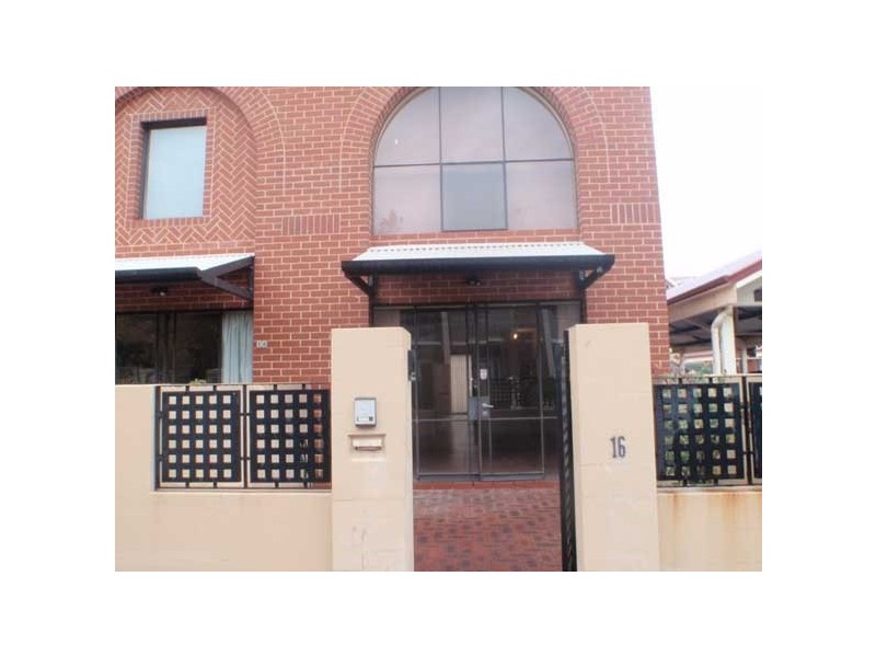 16 Little Shenton Lane, Northbridge WA 6003