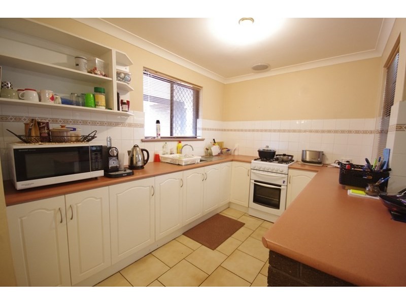 15 Foxglove Gardens, Mirrabooka WA 6061