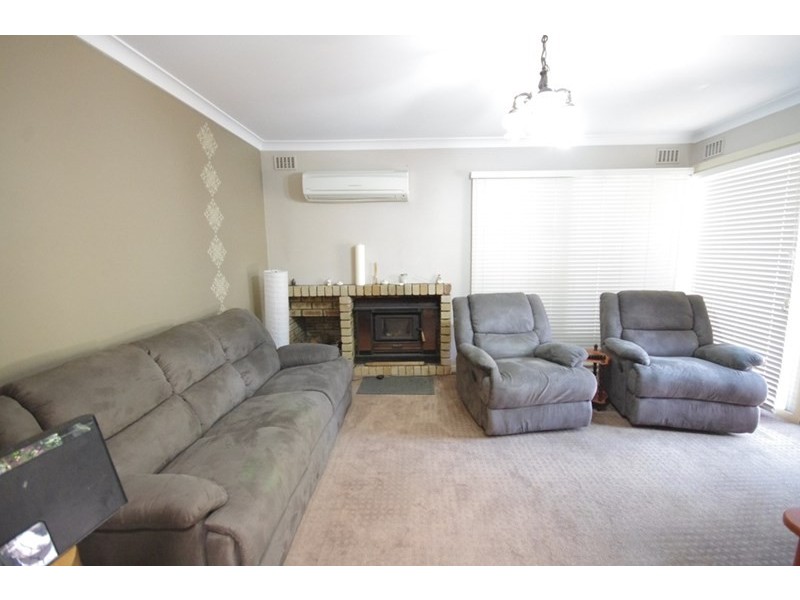 30 Rochford Way, Girrawheen WA 6064