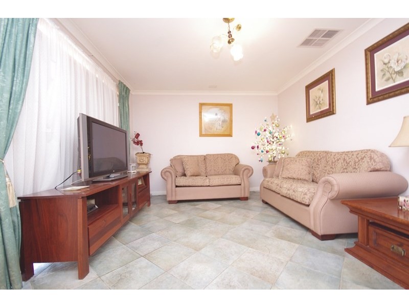 10 Josephine Way, Alexander Heights WA 6064