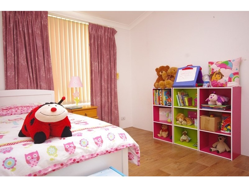 10 Josephine Way, Alexander Heights WA 6064