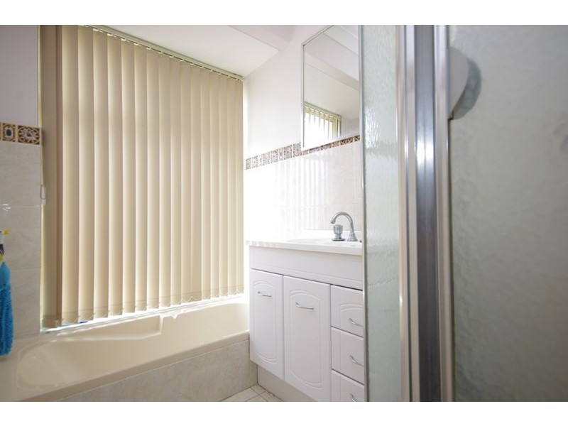 10 Josephine Way, Alexander Heights WA 6064