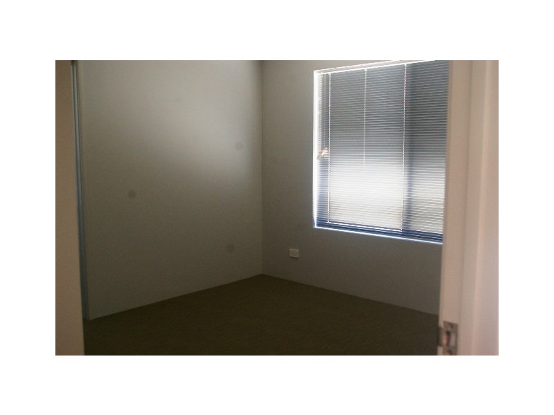 4B Newick Street, Balga WA 6061