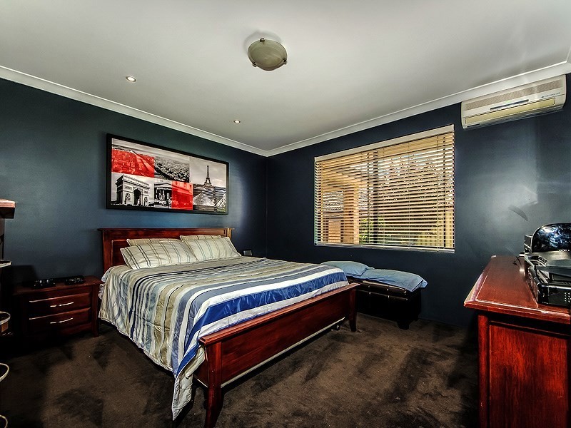 31 Zeus Avenue, Madeley WA 6065