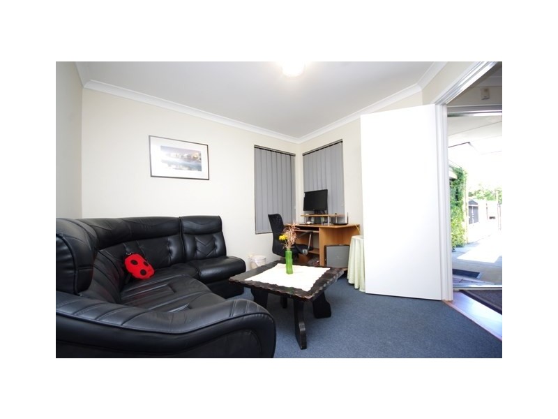 130 Culloton Crescent, Balga WA 6061