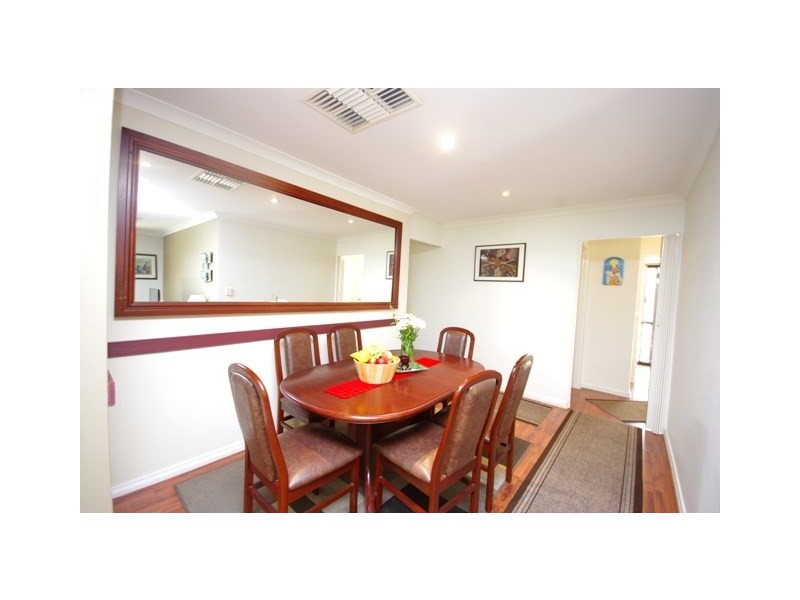 130 Culloton Crescent, Balga WA 6061