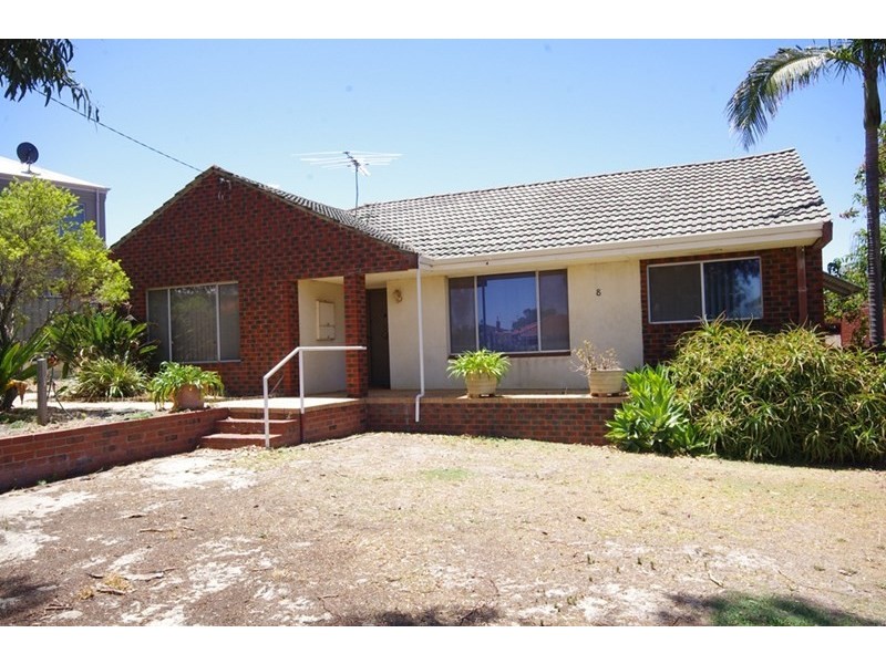 8 Berkeley Avenue, Nollamara WA 6061