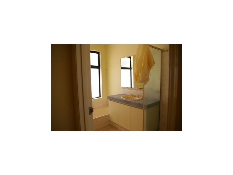 89A Eastdene Circle, Nollamara WA 6061