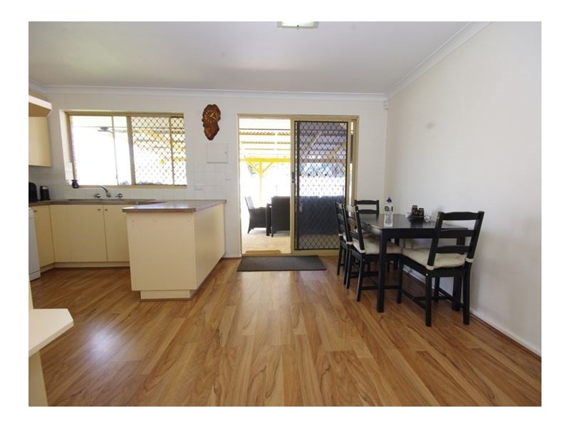 25 Foxglove Garden, Mirrabooka WA 6061