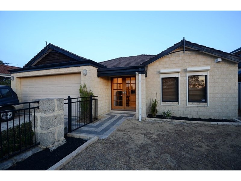 15 Lively Circle, Mirrabooka WA 6061