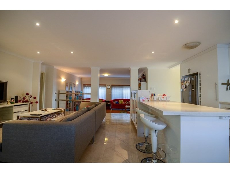 15 Lively Circle, Mirrabooka WA 6061