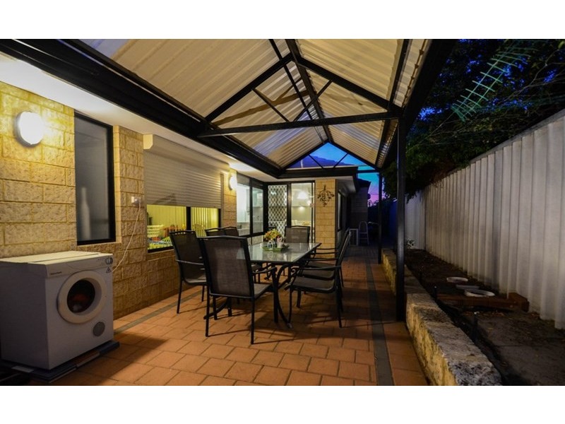 15 Lively Circle, Mirrabooka WA 6061