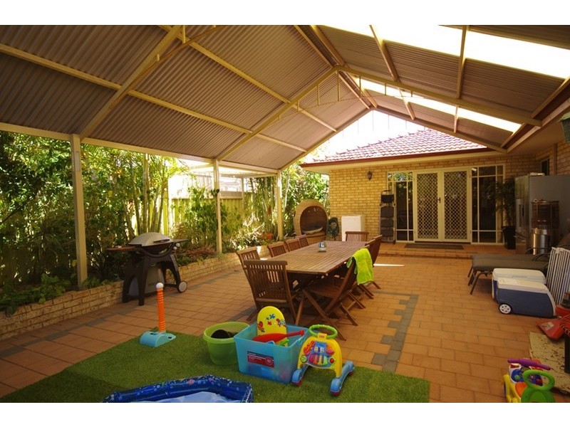 12 Woodmar Mews, Dianella WA 6059