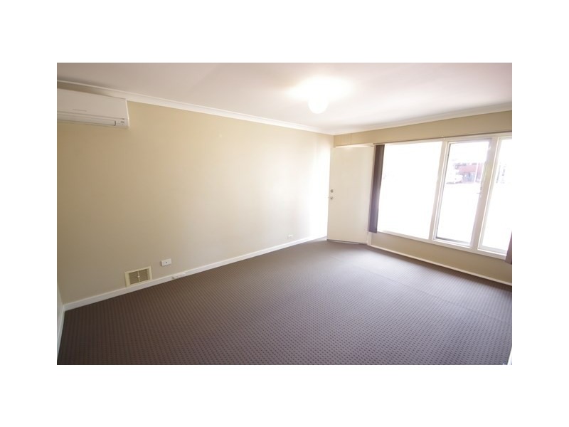 4/43 Golders Way, Girrawheen WA 6064