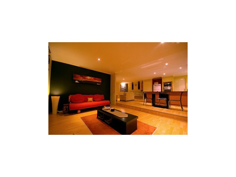 8 Bosberry Retreat, Mirrabooka WA 6061