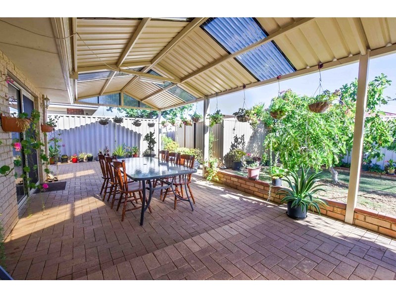 24 Tenement Loop, Hocking WA 6065