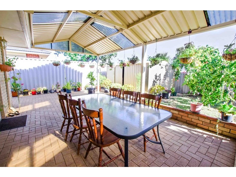 24 Tenement Loop, Hocking WA 6065