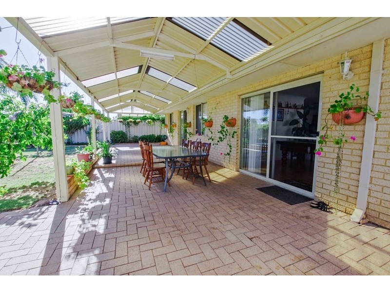 24 Tenement Loop, Hocking WA 6065