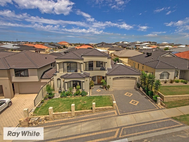 15 Marginson Drive, Landsdale WA 6065