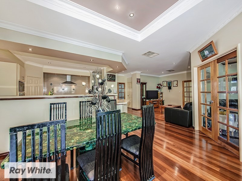 15 Marginson Drive, Landsdale WA 6065