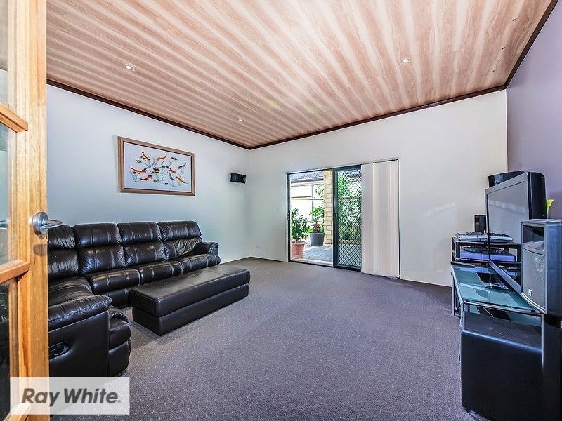15 Marginson Drive, Landsdale WA 6065
