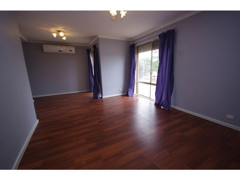 33 Snowberry Retreat, Mirrabooka WA 6061