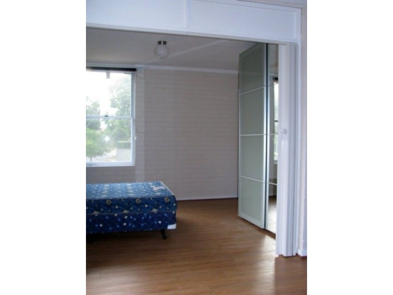 2/38 Waterloo Crescent, East Perth WA 6004