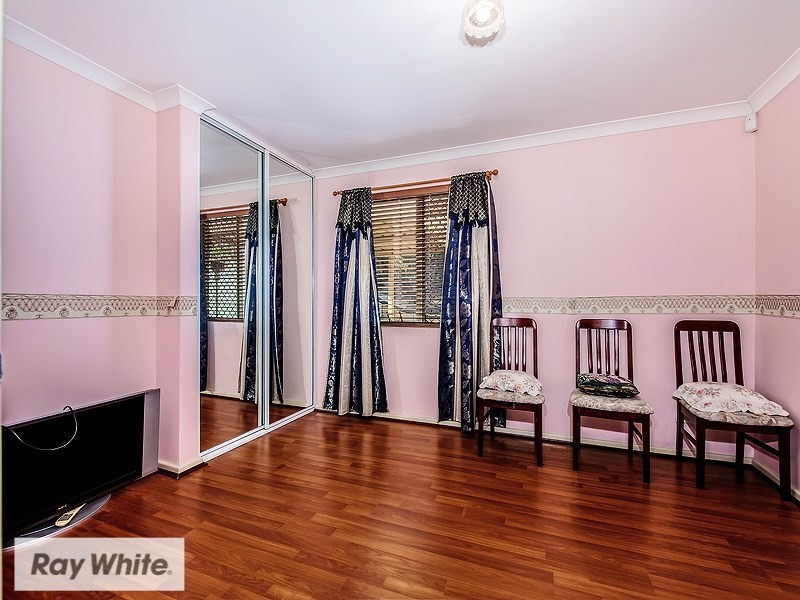 15 Arrowsmith Rise, Marangaroo WA 6064