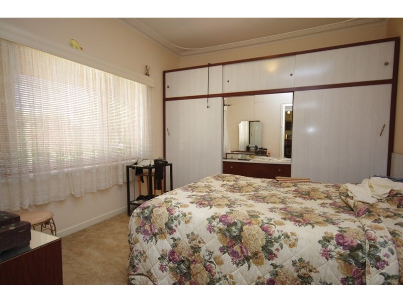 374 Lennard Street, Dianella WA 6059