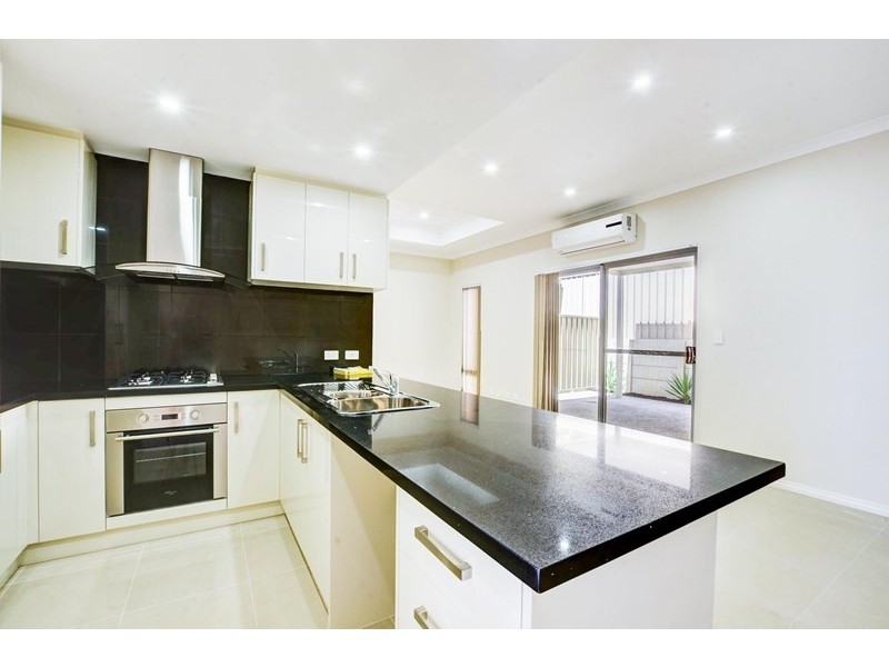 9b Framfield Way, Balga WA 6061