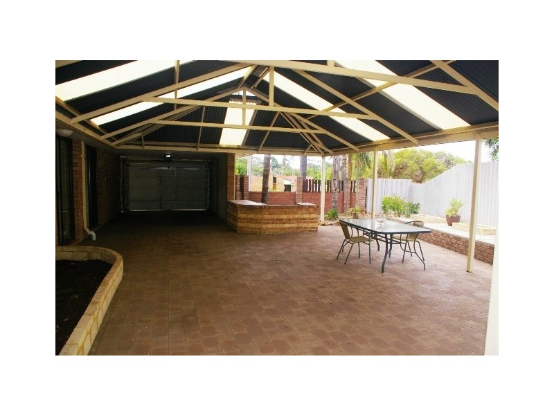 26 Ambleside Close, Balga WA 6061