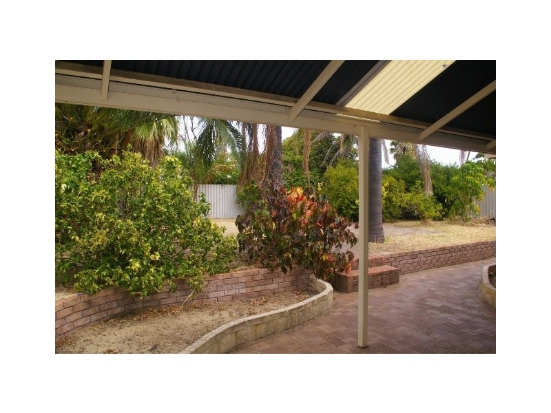 26 Ambleside Close, Balga WA 6061