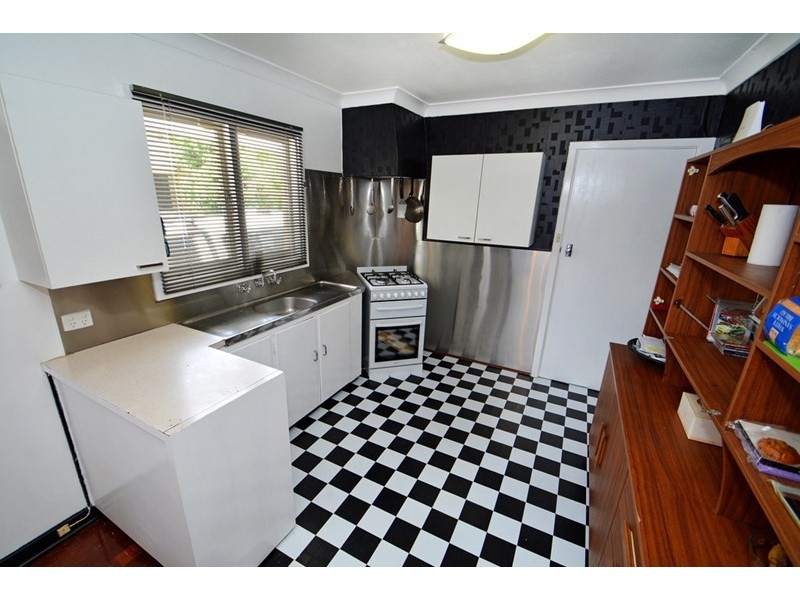 332 Marangaroo Drive, Koondoola WA 6064